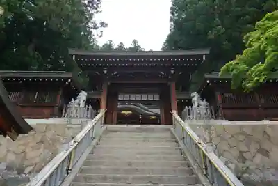 櫻山八幡宮の山門・神門