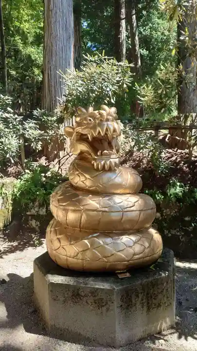 日光二荒山神社中宮祠(栃木県)