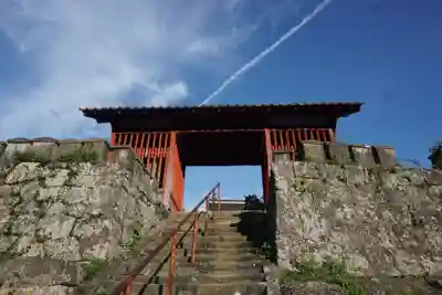 観世音寺の山門・神門