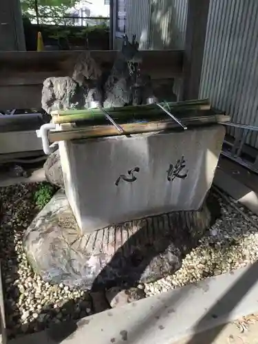 須賀神社の手水舎