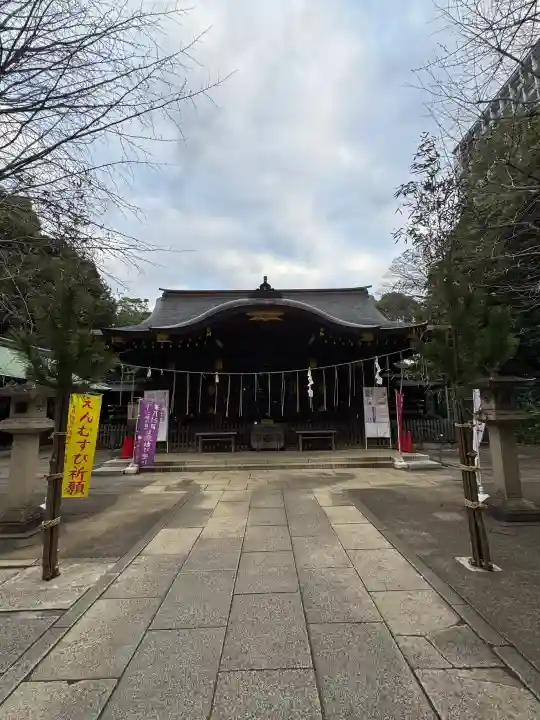 渋谷氷川神社の{uncategorized: "未分類", other: "その他", undefined: "問題あり", building: "その他建物", grave: "お墓", sacred_gate: "鳥居", guardian: "狛犬", statue: "像", buddha: "仏像", history: "歴史", nature: "自然", garden: "庭園", animal: "動物", pagoda: "塔", temizu: "手水舎", mountain_gate: "山門・神門", sanctuary: "本殿・本堂", subordinate: "末社・摂社", art: "芸術", scenery: "景色", jizo: "地蔵", ema: "絵馬", goshuin: "御朱印", omikuji: "おみくじ", items: "授与品その他", amulet: "お守り", goshuincho: "御朱印帳", eats: "食事", festival: "お祭り", votive_dance: "神楽", shichigosan: "七五三参", wedding: "結婚式", experience: "体験その他", initially: "初詣", around: "周辺", anti_infection: "感染症対策"}