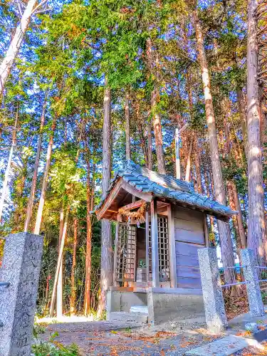 折戸八幡社の末社