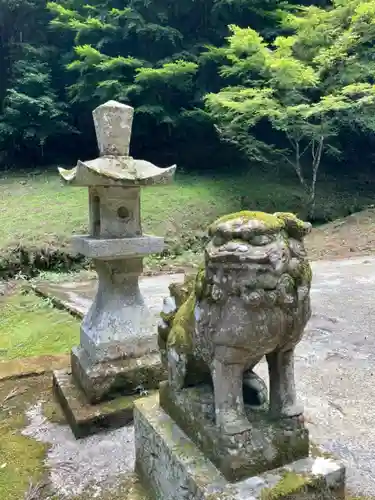 若王子神社の狛犬