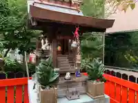 毎日稲荷社の本殿・本堂
