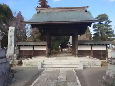 妙法寺(金色不動尊)の山門・神門