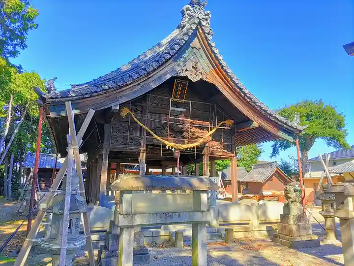 八所神社(八所社)の本殿・本堂