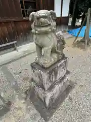 菅田神社の狛犬