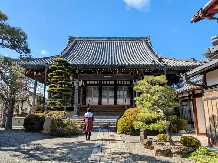 源通寺の本殿・本堂