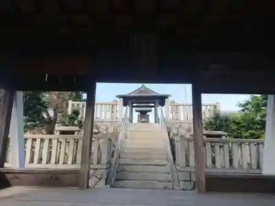 隼人神社の山門・神門