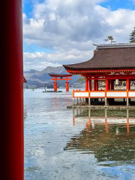 厳島神社(広島県)