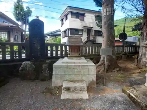 淺間神社（忍野八海）の末社