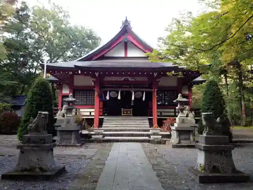 山中浅間神社の本殿