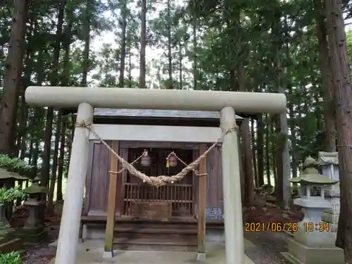 飯豊和気神社の鳥居