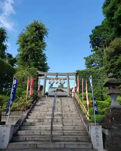 中野沼袋氷川神社の鳥居