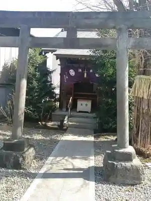 筑土八幡神社の{uncategorized: "未分類", other: "その他", undefined: "問題あり", building: "その他建物", grave: "お墓", sacred_gate: "鳥居", guardian: "狛犬", statue: "像", buddha: "仏像", history: "歴史", nature: "自然", garden: "庭園", animal: "動物", pagoda: "塔", temizu: "手水舎", mountain_gate: "山門・神門", sanctuary: "本殿・本堂", subordinate: "末社・摂社", art: "芸術", scenery: "景色", jizo: "地蔵", ema: "絵馬", goshuin: "御朱印", omikuji: "おみくじ", items: "授与品その他", amulet: "お守り", goshuincho: "御朱印帳", eats: "食事", festival: "お祭り", votive_dance: "神楽", shichigosan: "七五三参", wedding: "結婚式", experience: "体験その他", initially: "初詣", around: "周辺", anti_infection: "感染症対策"}