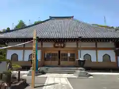 満昌寺の本殿