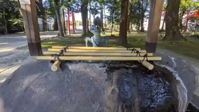 布智神社(本甲)の手水舎