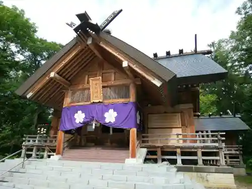 士別神社の本殿