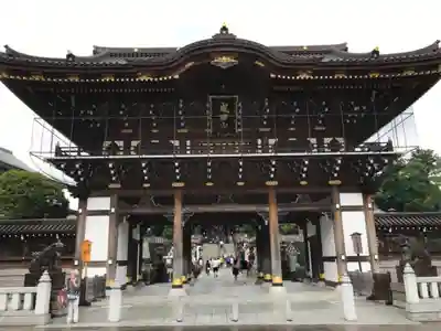 成田山新勝寺の山門・神門
