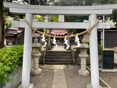 弦巻神社の鳥居