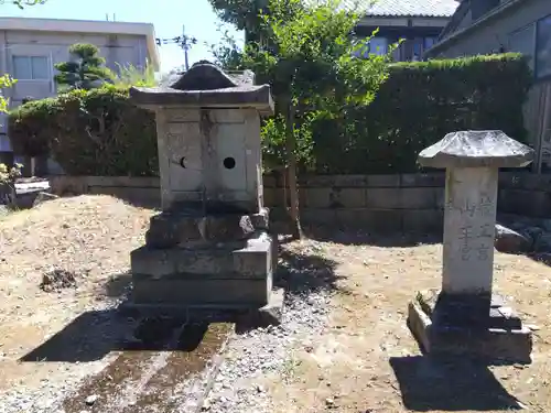 冨士神社の末社