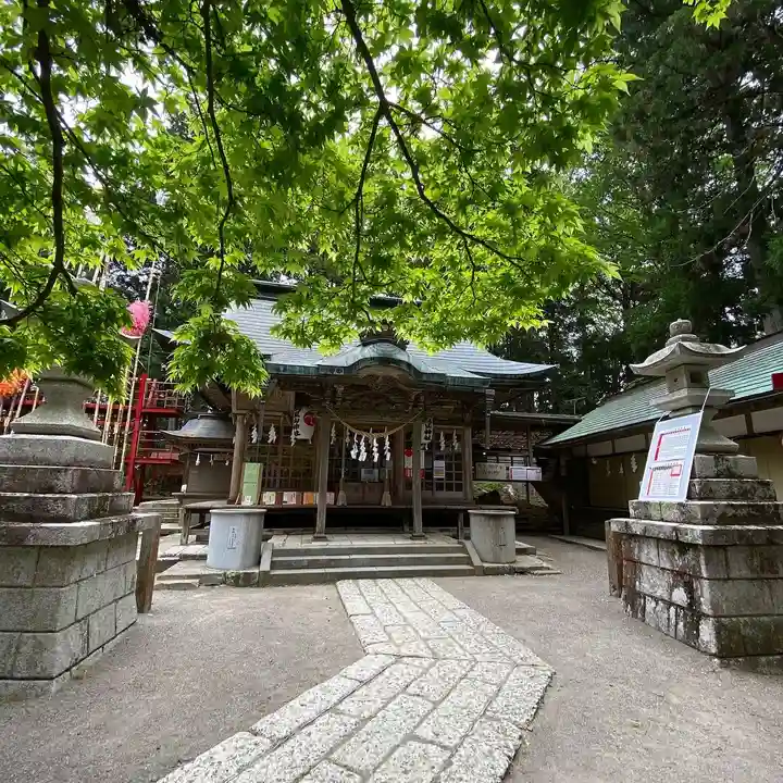 羽黒山神社の本殿・本堂