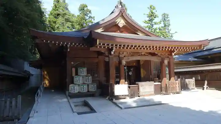 高麗神社(埼玉県)
