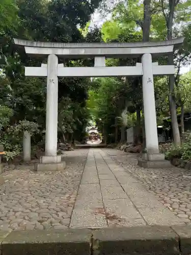 代々木八幡宮の{uncategorized: "未分類", other: "その他", undefined: "問題あり", building: "その他建物", grave: "お墓", sacred_gate: "鳥居", guardian: "狛犬", statue: "像", buddha: "仏像", history: "歴史", nature: "自然", garden: "庭園", animal: "動物", pagoda: "塔", temizu: "手水舎", mountain_gate: "山門・神門", sanctuary: "本殿・本堂", subordinate: "末社・摂社", art: "芸術", scenery: "景色", jizo: "地蔵", ema: "絵馬", goshuin: "御朱印", omikuji: "おみくじ", items: "授与品その他", amulet: "お守り", goshuincho: "御朱印帳", eats: "食事", festival: "お祭り", votive_dance: "神楽", shichigosan: "七五三参", wedding: "結婚式", experience: "体験その他", initially: "初詣", around: "周辺", anti_infection: "感染症対策"}