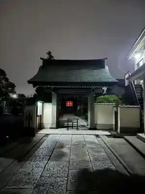 東昌寺の{uncategorized: "未分類", other: "その他", undefined: "問題あり", building: "その他建物", grave: "お墓", sacred_gate: "鳥居", guardian: "狛犬", statue: "像", buddha: "仏像", history: "歴史", nature: "自然", garden: "庭園", animal: "動物", pagoda: "塔", temizu: "手水舎", mountain_gate: "山門・神門", sanctuary: "本殿・本堂", subordinate: "末社・摂社", art: "芸術", scenery: "景色", jizo: "地蔵", ema: "絵馬", goshuin: "御朱印", omikuji: "おみくじ", items: "授与品その他", amulet: "お守り", goshuincho: "御朱印帳", eats: "食事", festival: "お祭り", votive_dance: "神楽", shichigosan: "七五三参", wedding: "結婚式", experience: "体験その他", initially: "初詣", around: "周辺", anti_infection: "感染症対策"}