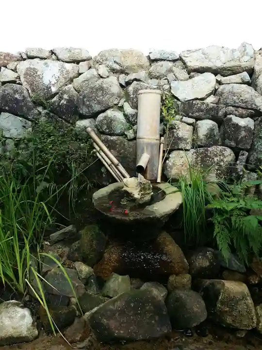 満願寺の手水舎