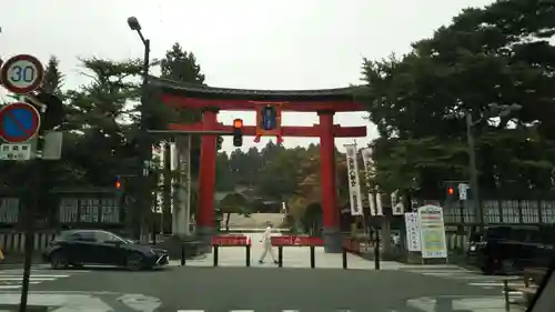 盛岡八幡宮の鳥居