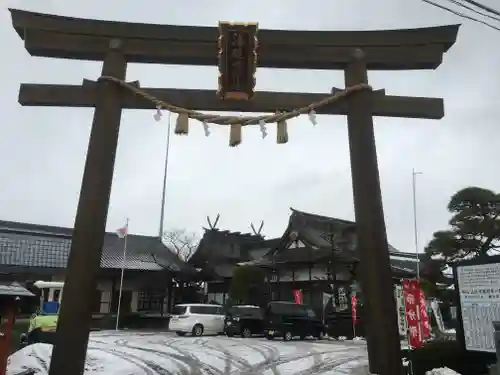 湯殿山神社の鳥居