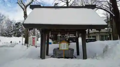 新琴似神社の手水舎