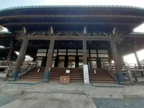 本願寺堺別院の{uncategorized: "未分類", other: "その他", undefined: "問題あり", building: "その他建物", grave: "お墓", sacred_gate: "鳥居", guardian: "狛犬", statue: "像", buddha: "仏像", history: "歴史", nature: "自然", garden: "庭園", animal: "動物", pagoda: "塔", temizu: "手水舎", mountain_gate: "山門・神門", sanctuary: "本殿・本堂", subordinate: "末社・摂社", art: "芸術", scenery: "景色", jizo: "地蔵", ema: "絵馬", goshuin: "御朱印", omikuji: "おみくじ", items: "授与品その他", amulet: "お守り", goshuincho: "御朱印帳", eats: "食事", festival: "お祭り", votive_dance: "神楽", shichigosan: "七五三参", wedding: "結婚式", experience: "体験その他", initially: "初詣", around: "周辺", anti_infection: "感染症対策"}