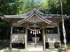 本城神社の本殿