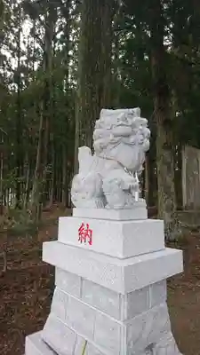 表刀神社の狛犬