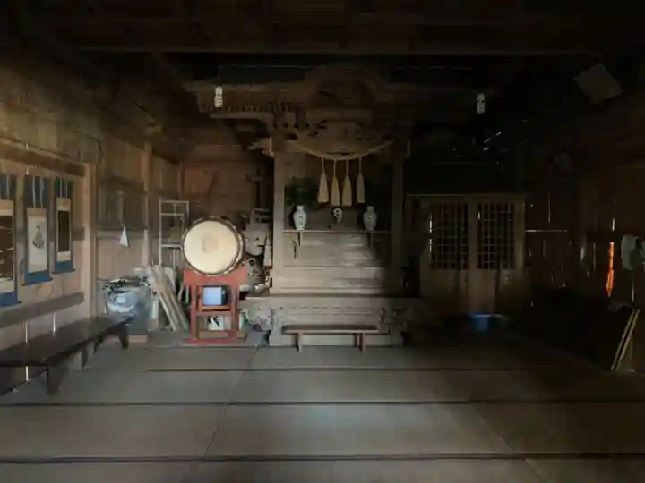 八幡神社の本殿・本堂