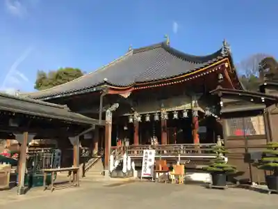 中山寺の本殿・本堂