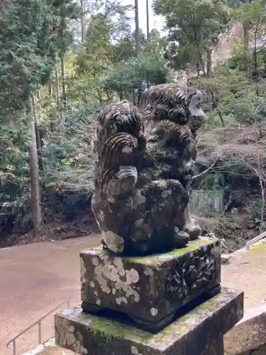 田賀神社の狛犬