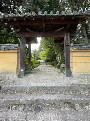 秋篠寺(奈良県)