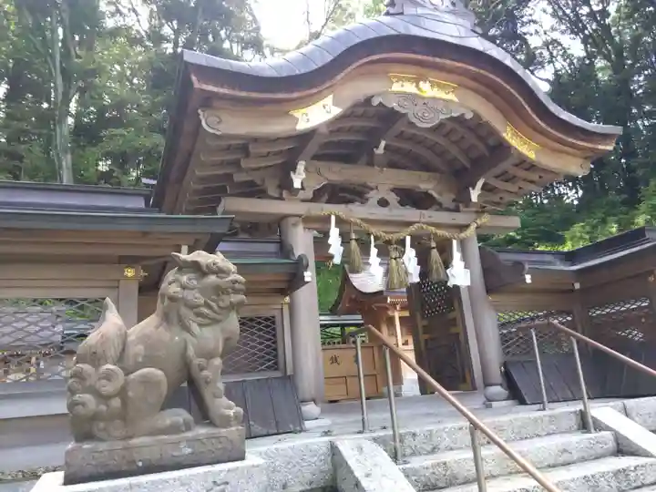 雄琴神社(滋賀県)