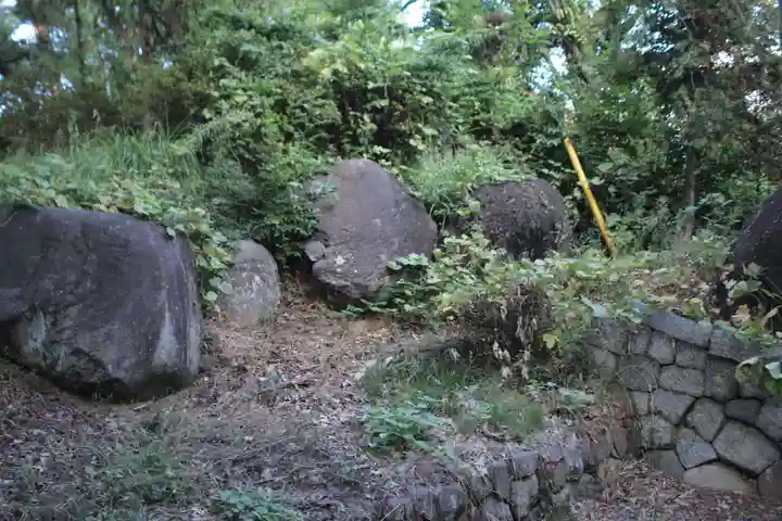 山梨岡神社のその他建物