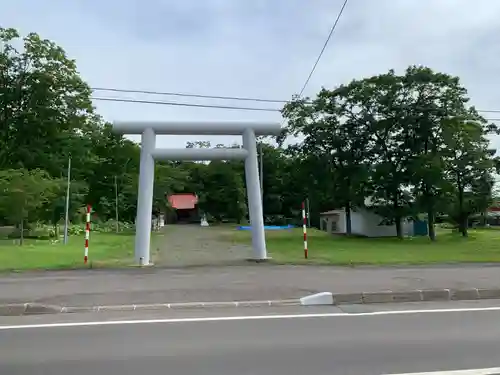 茶内八幡神社の鳥居