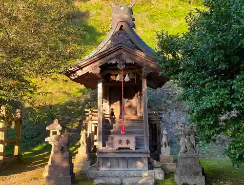 須我神社の末社