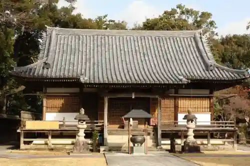 高山寺の本殿・本堂