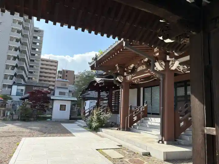 専念寺の{uncategorized: "未分類", other: "その他", undefined: "問題あり", building: "その他建物", grave: "お墓", sacred_gate: "鳥居", guardian: "狛犬", statue: "像", buddha: "仏像", history: "歴史", nature: "自然", garden: "庭園", animal: "動物", pagoda: "塔", temizu: "手水舎", mountain_gate: "山門・神門", sanctuary: "本殿・本堂", subordinate: "末社・摂社", art: "芸術", scenery: "景色", jizo: "地蔵", ema: "絵馬", goshuin: "御朱印", omikuji: "おみくじ", items: "授与品その他", amulet: "お守り", goshuincho: "御朱印帳", eats: "食事", festival: "お祭り", votive_dance: "神楽", shichigosan: "七五三参", wedding: "結婚式", experience: "体験その他", initially: "初詣", around: "周辺", anti_infection: "感染症対策"}