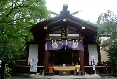 稲毛神社の本殿・本堂