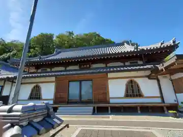 常楽寺の本殿・本堂