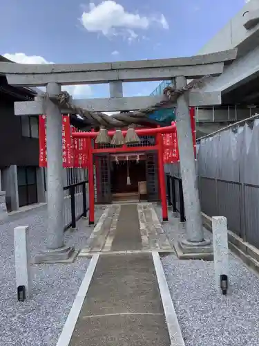 眞中神社の鳥居