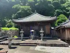 円増寺の本殿